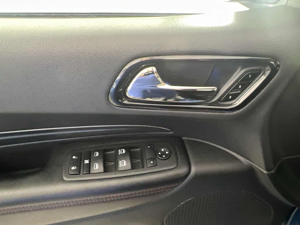 Used 2025 Frostbite Pearlcoat Dodge GT image 25