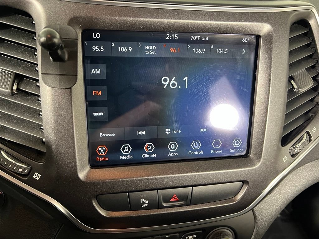 Used 2020 Velvet Red Pearlcoat Jeep Trailhawk image 25