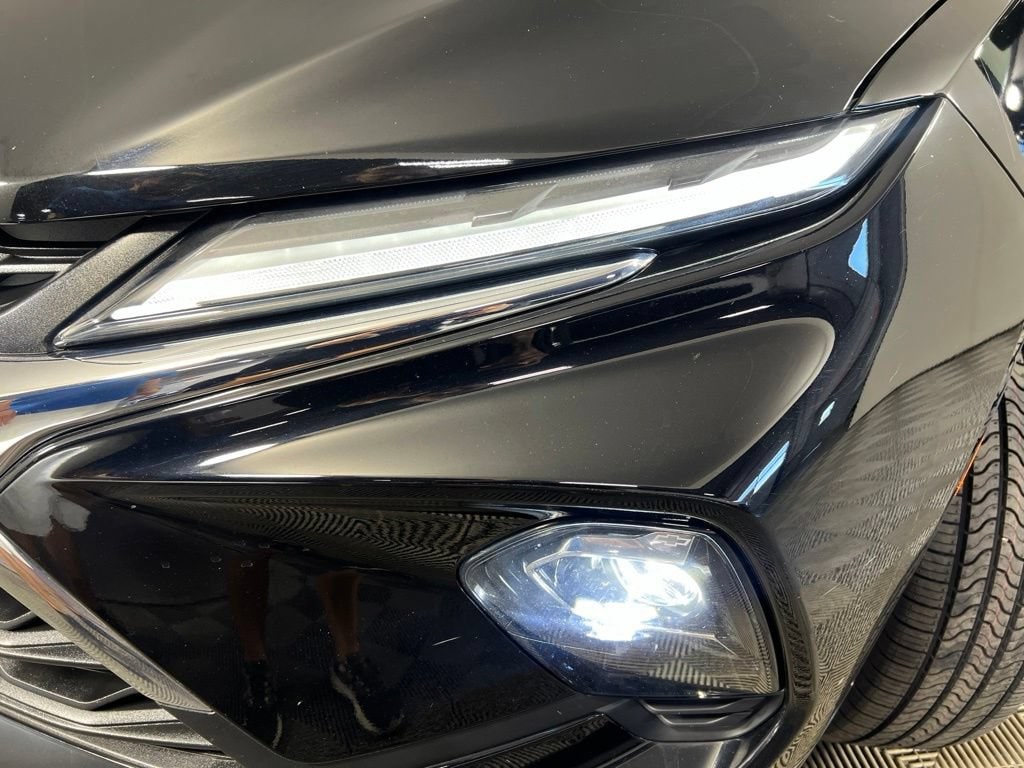 Used 2023 Black Chevrolet LT w/2LT image 29