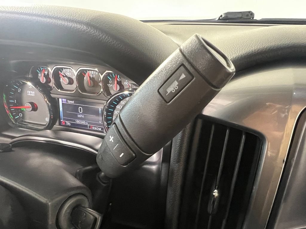 Used 2014 Black Chevrolet LT image 27