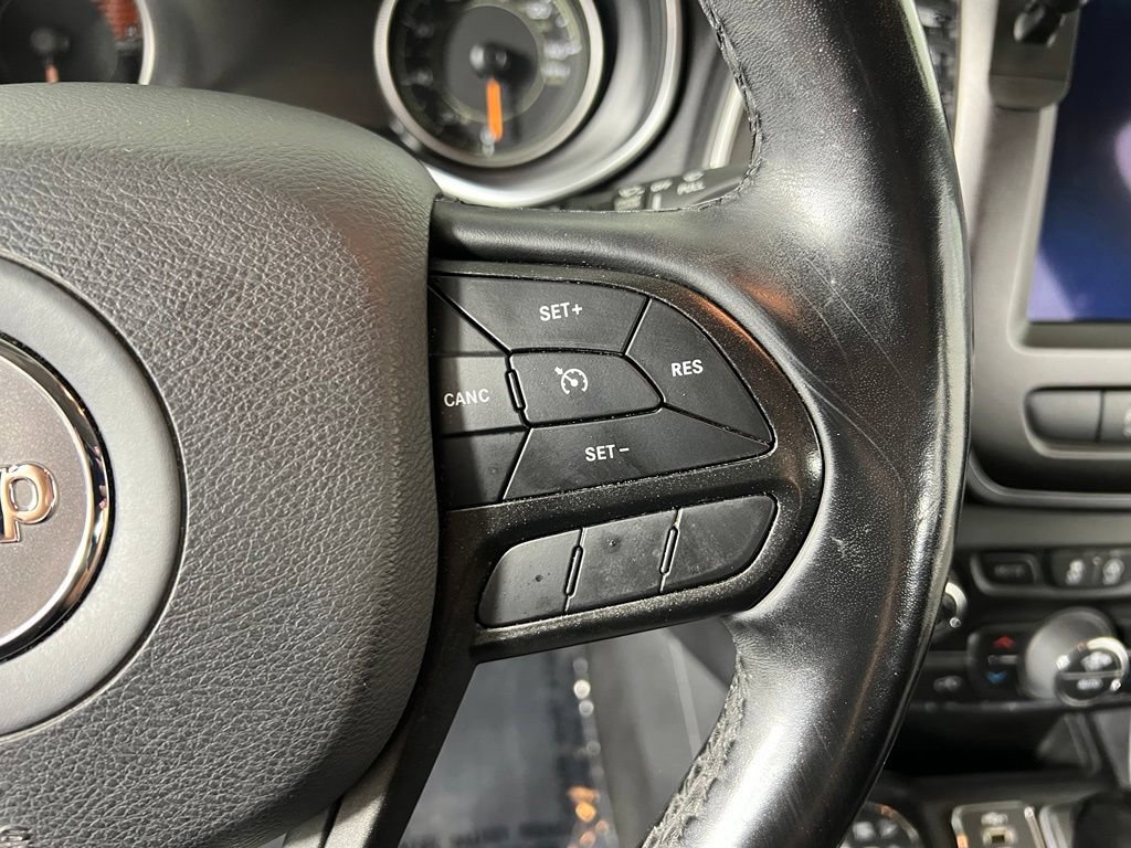 Used 2020 Velvet Red Pearlcoat Jeep Trailhawk image 19