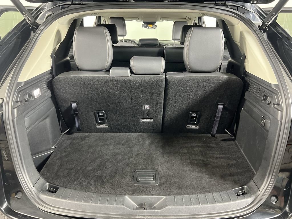 Used 2024 Jet Black Mica Mazda 3.3 Turbo Select image 26