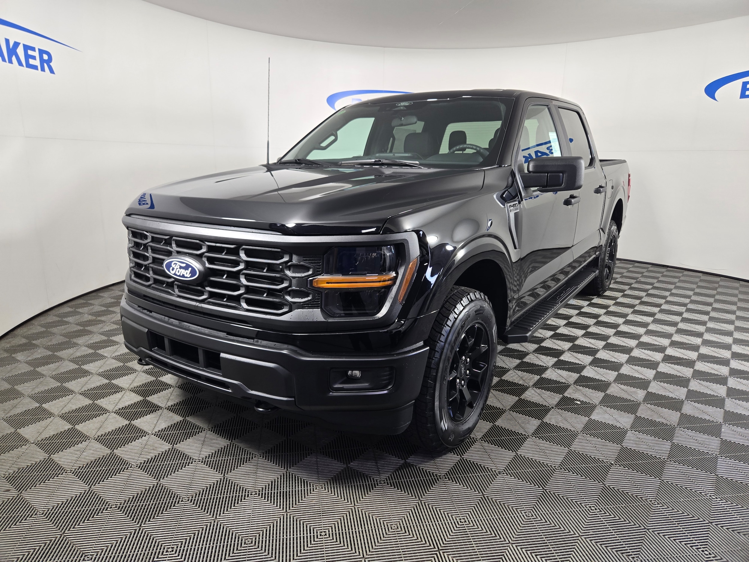 2025 Ford F-150 STX's photo