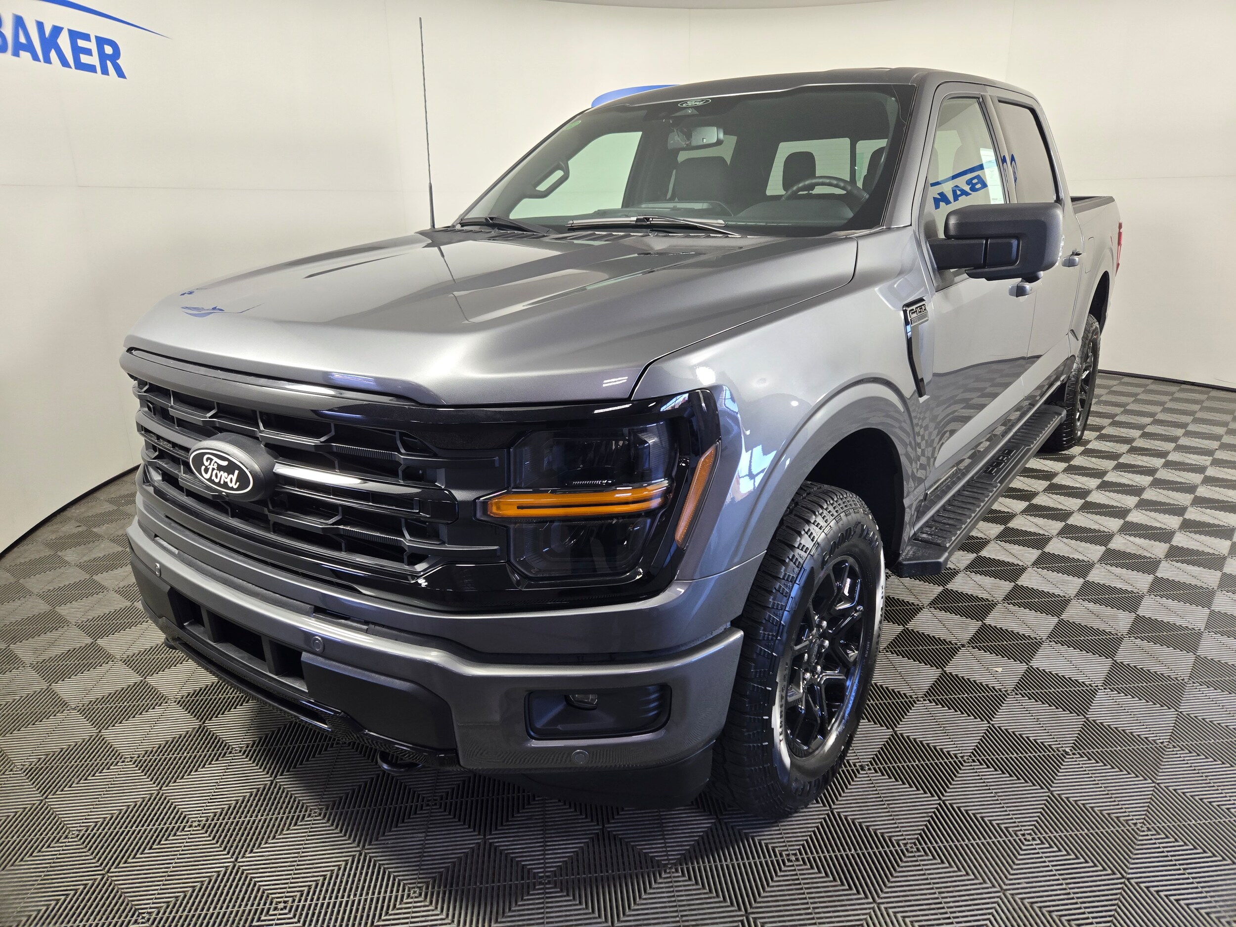 2025 Ford F-150 XLT's photo