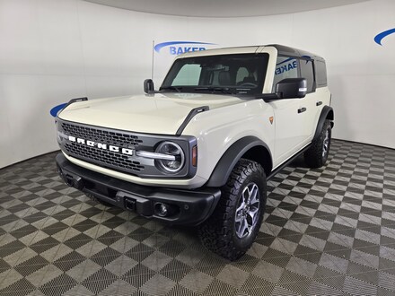 2025 Ford Bronco Badlands SUV