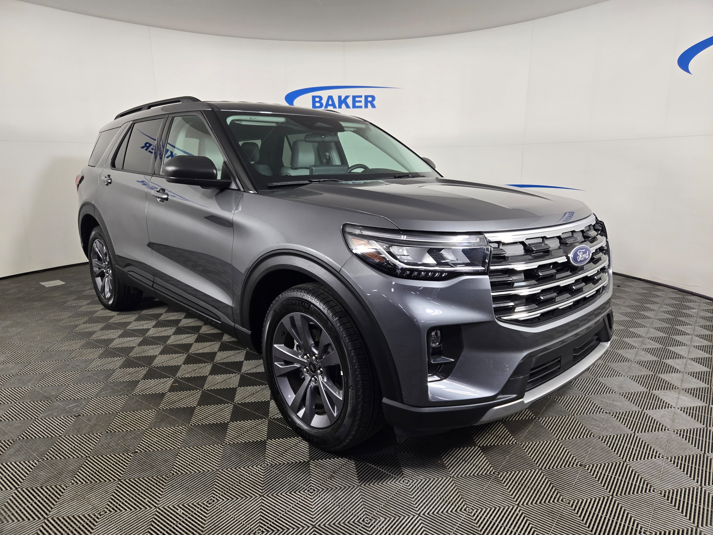 2026 Ford Explorer Active - Photo 10