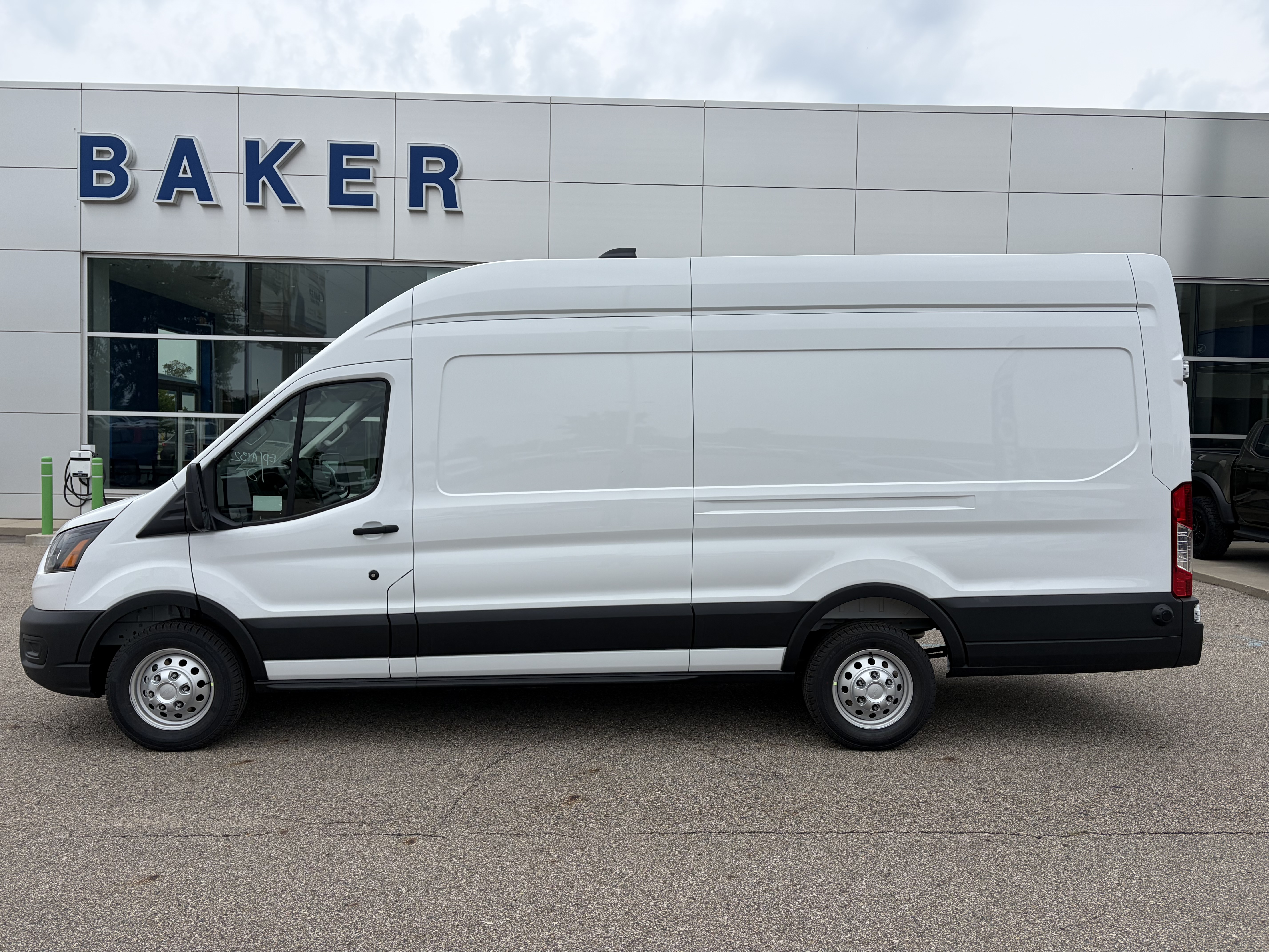 2026 Ford Transit-350 Cargo Base w/9,950 lb. GVWR VAN