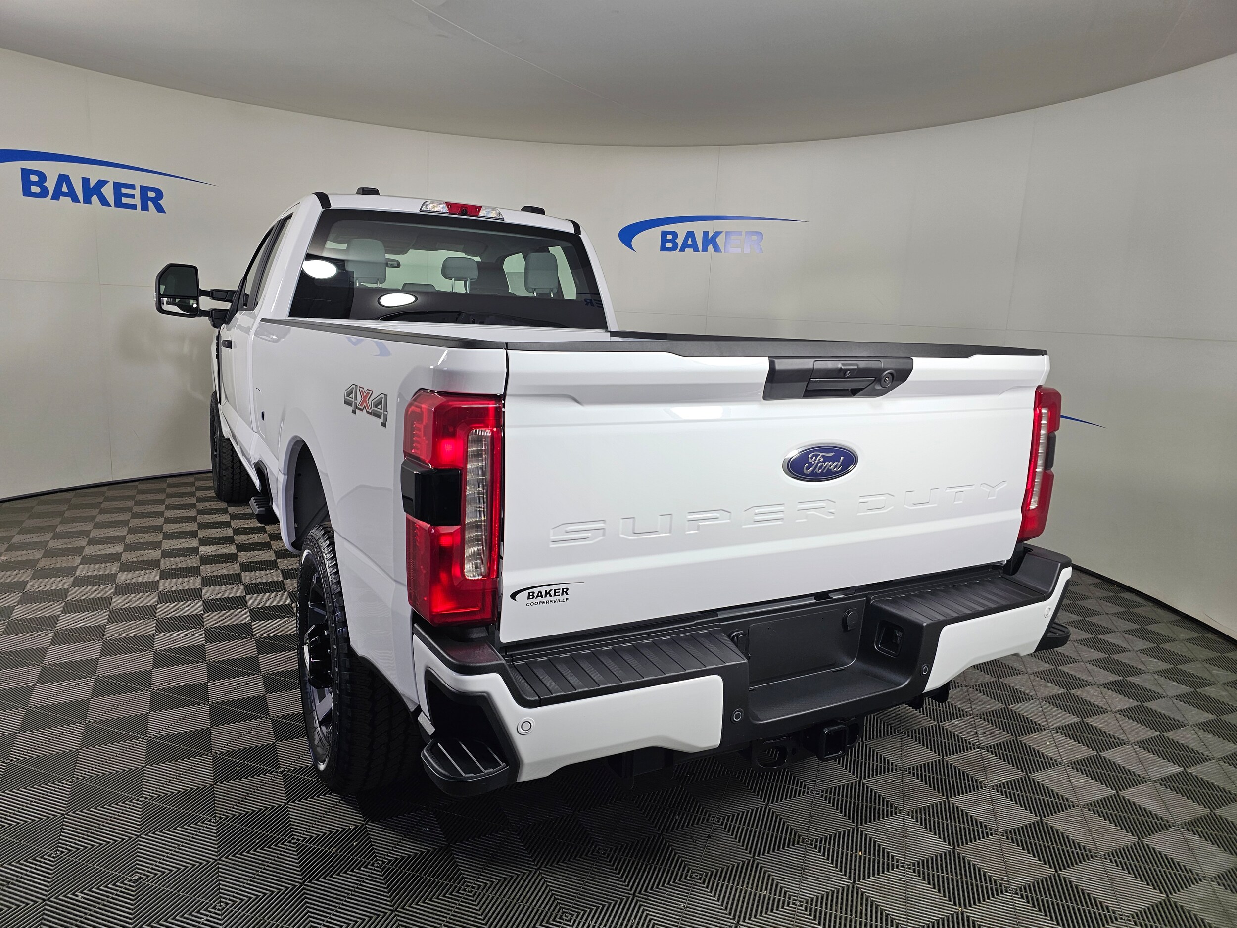 2025 Ford F-350 XL photo 3