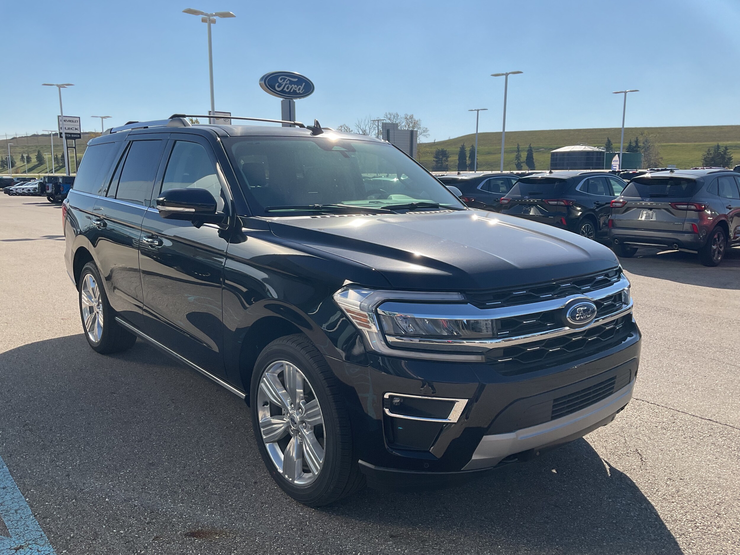 2024 Ford Expedition Limited photo 3