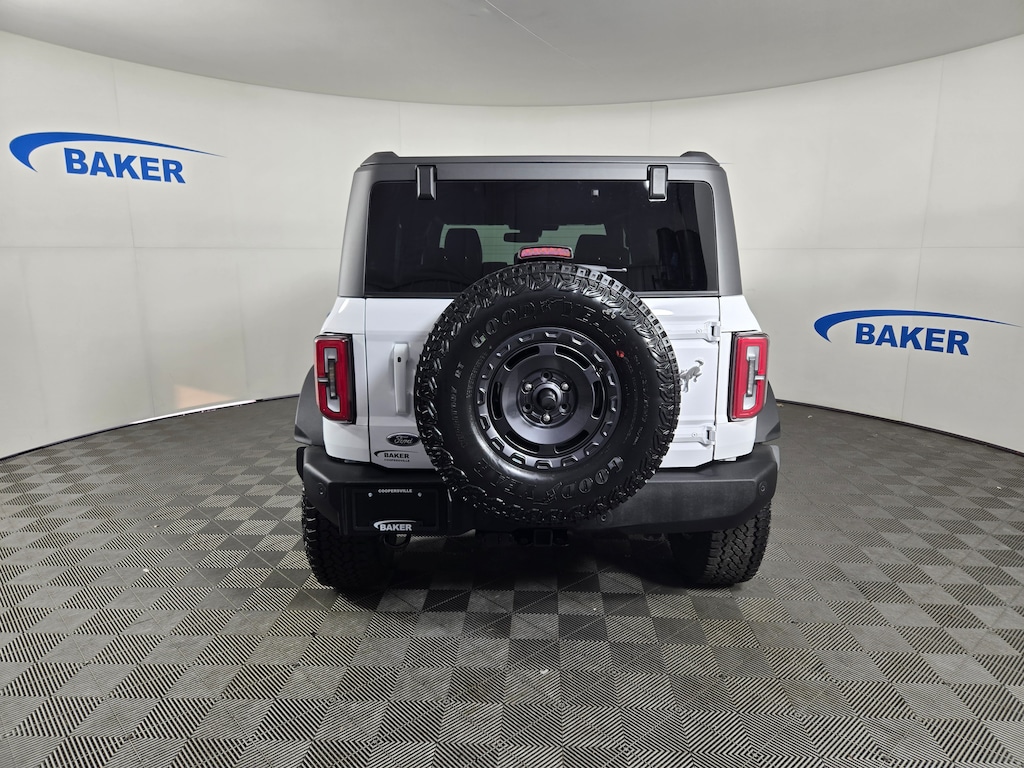 New 2025 Ford Bronco Outer Banks SUV