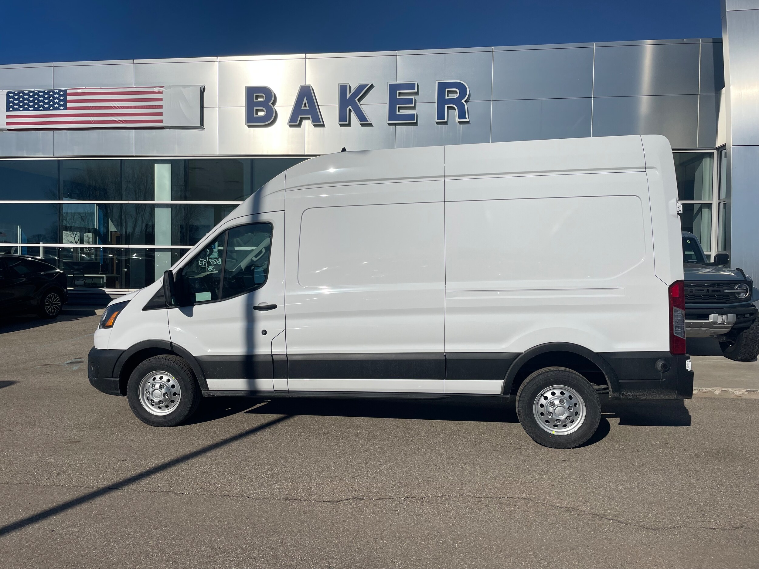 2025 Ford Transit photo 2