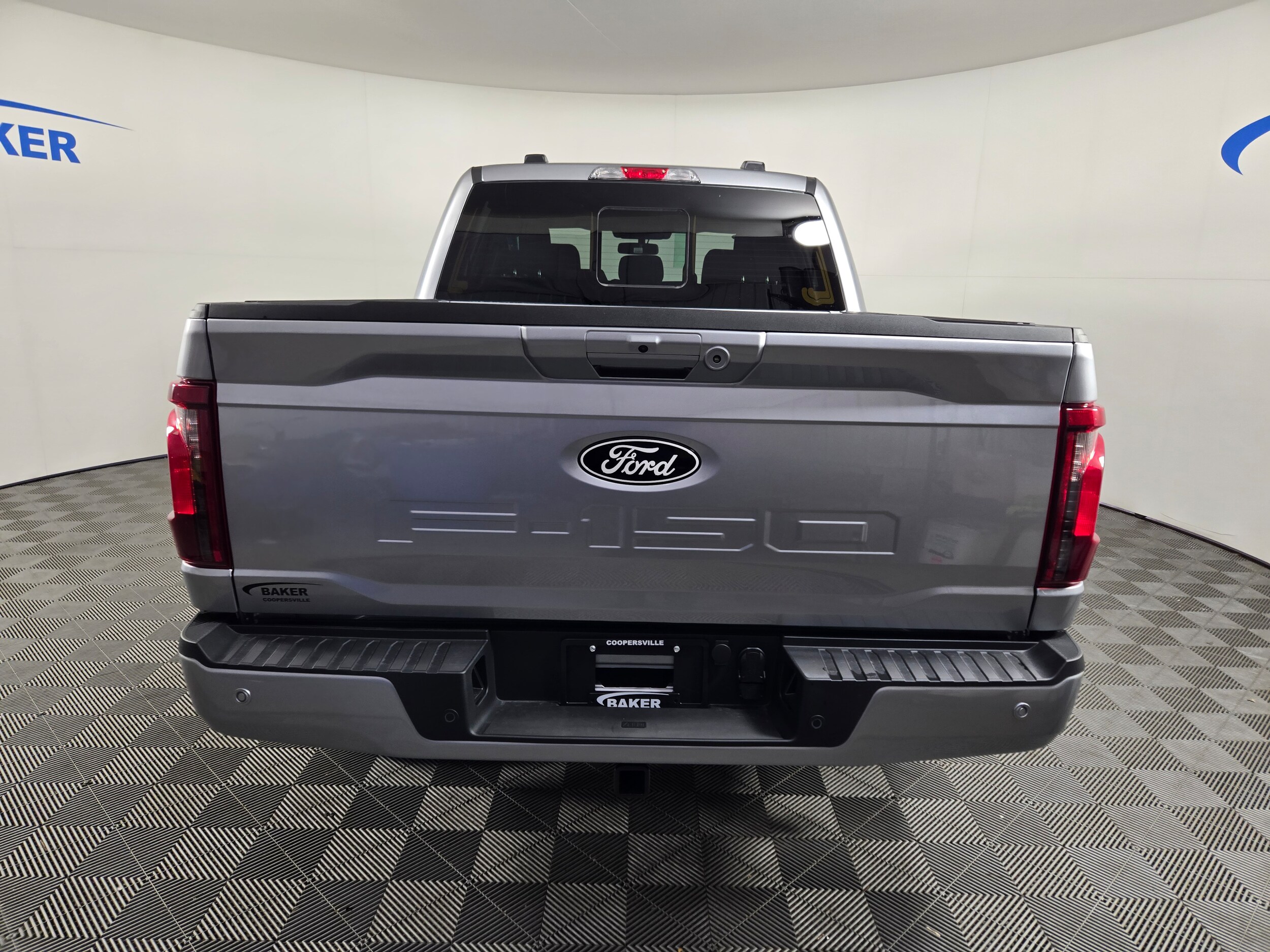 2025 Ford F-150 XLT photo 3