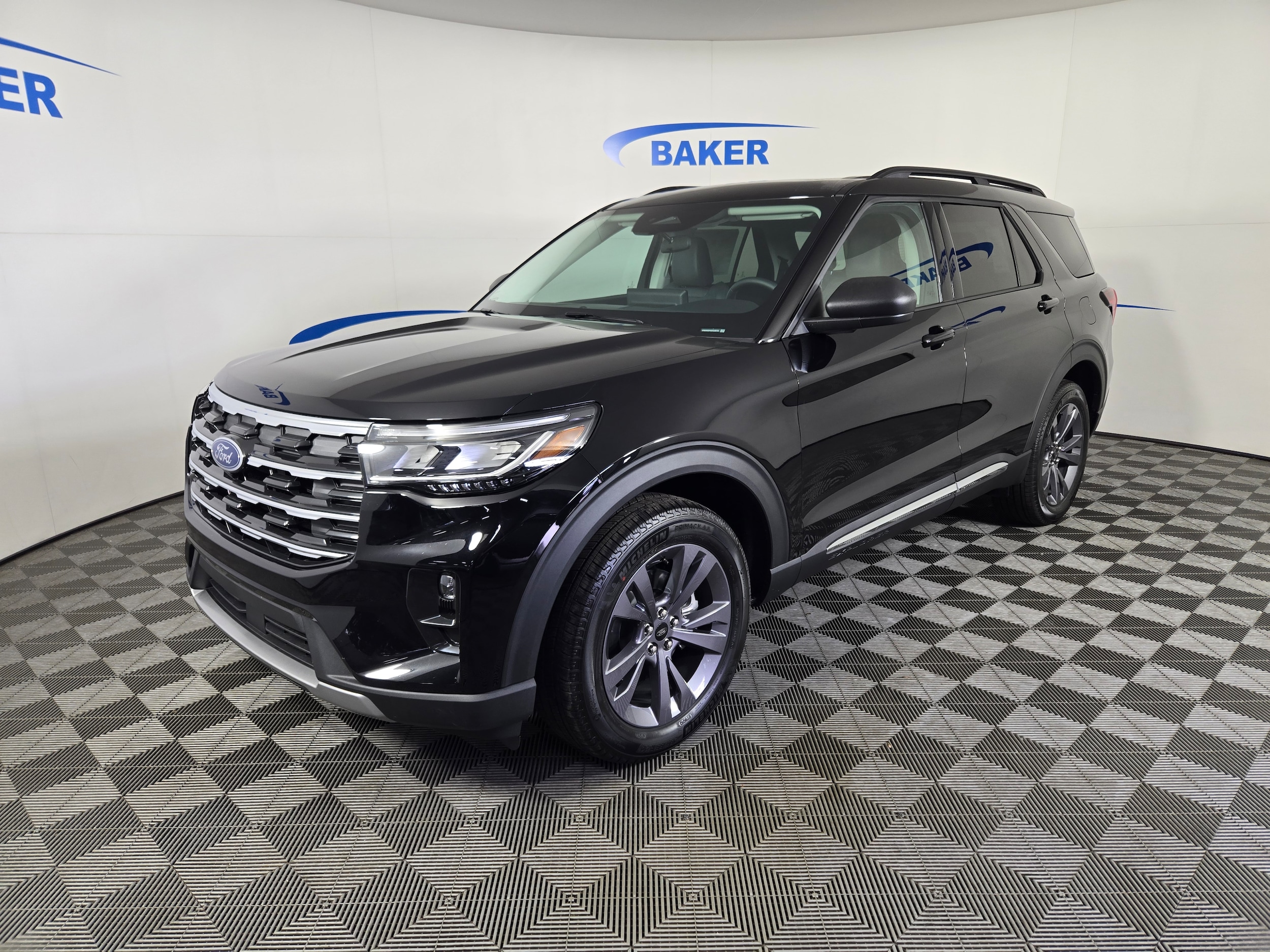 2025 Ford Explorer SUV 