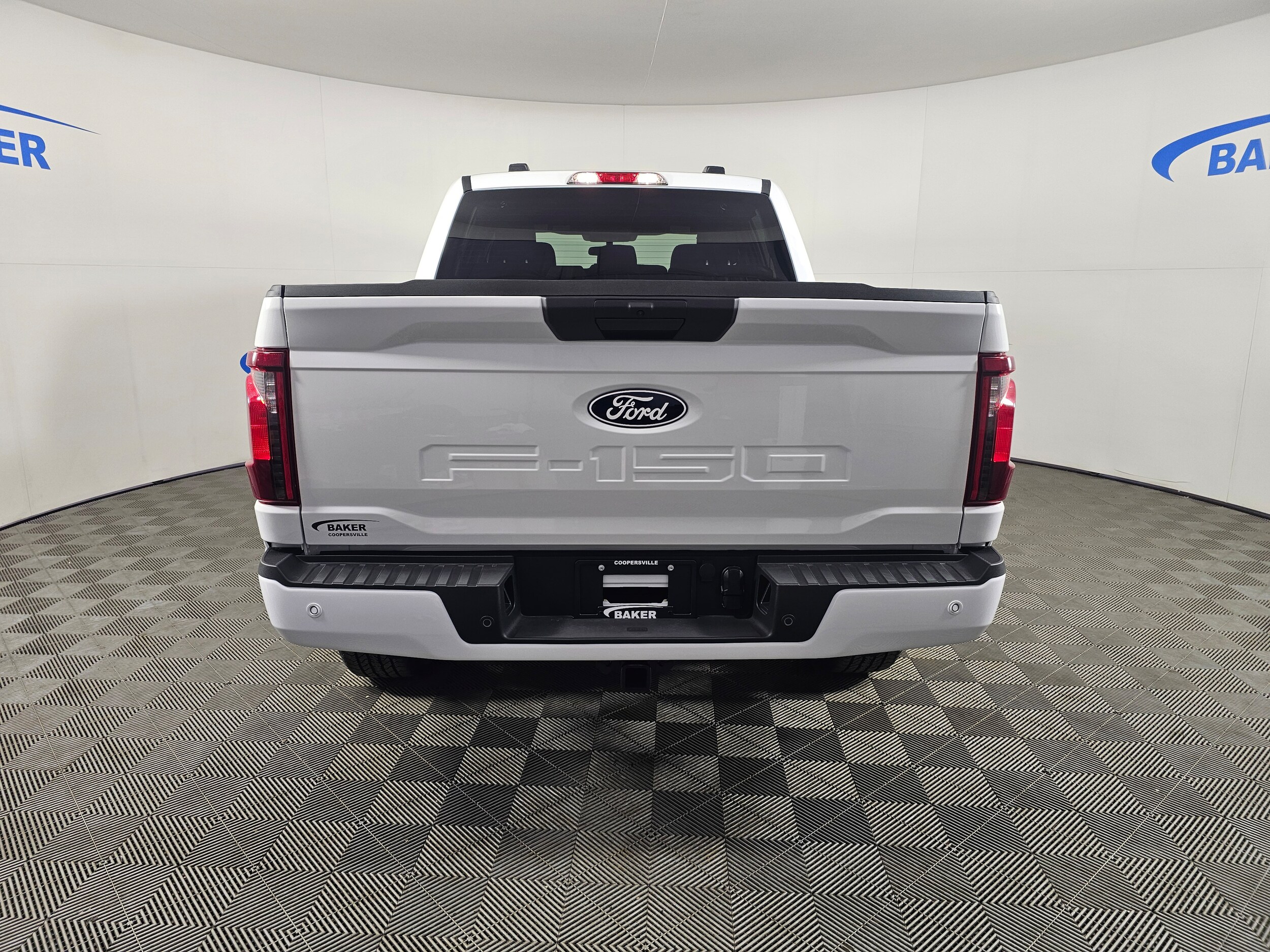 2025 Ford F-150 STX photo 4