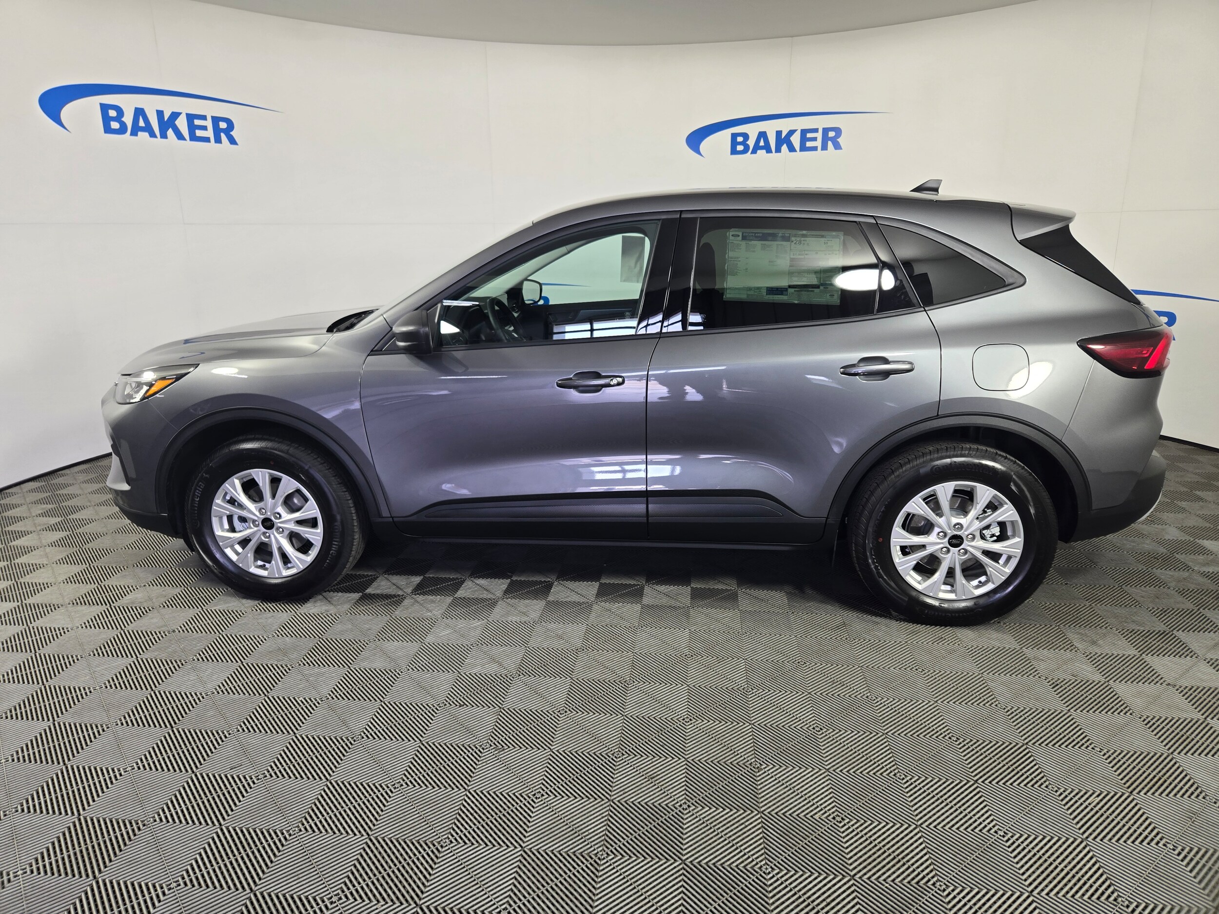 2025 Ford Escape Active photo 2