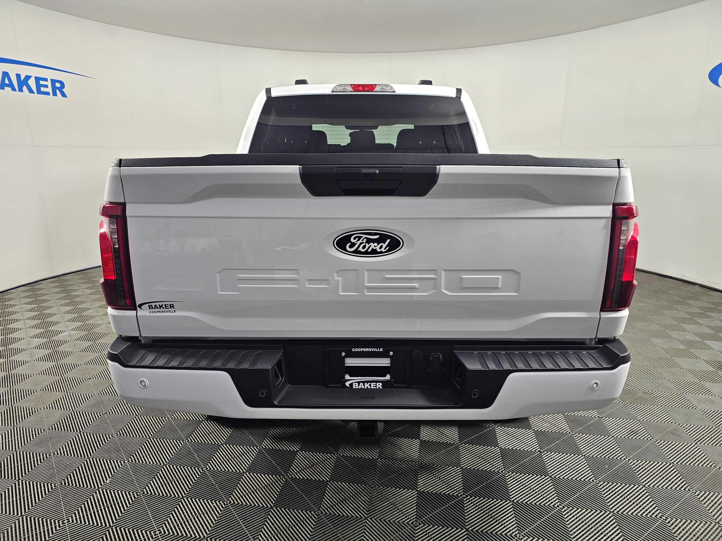 2025 Ford F-150 STX photo 4