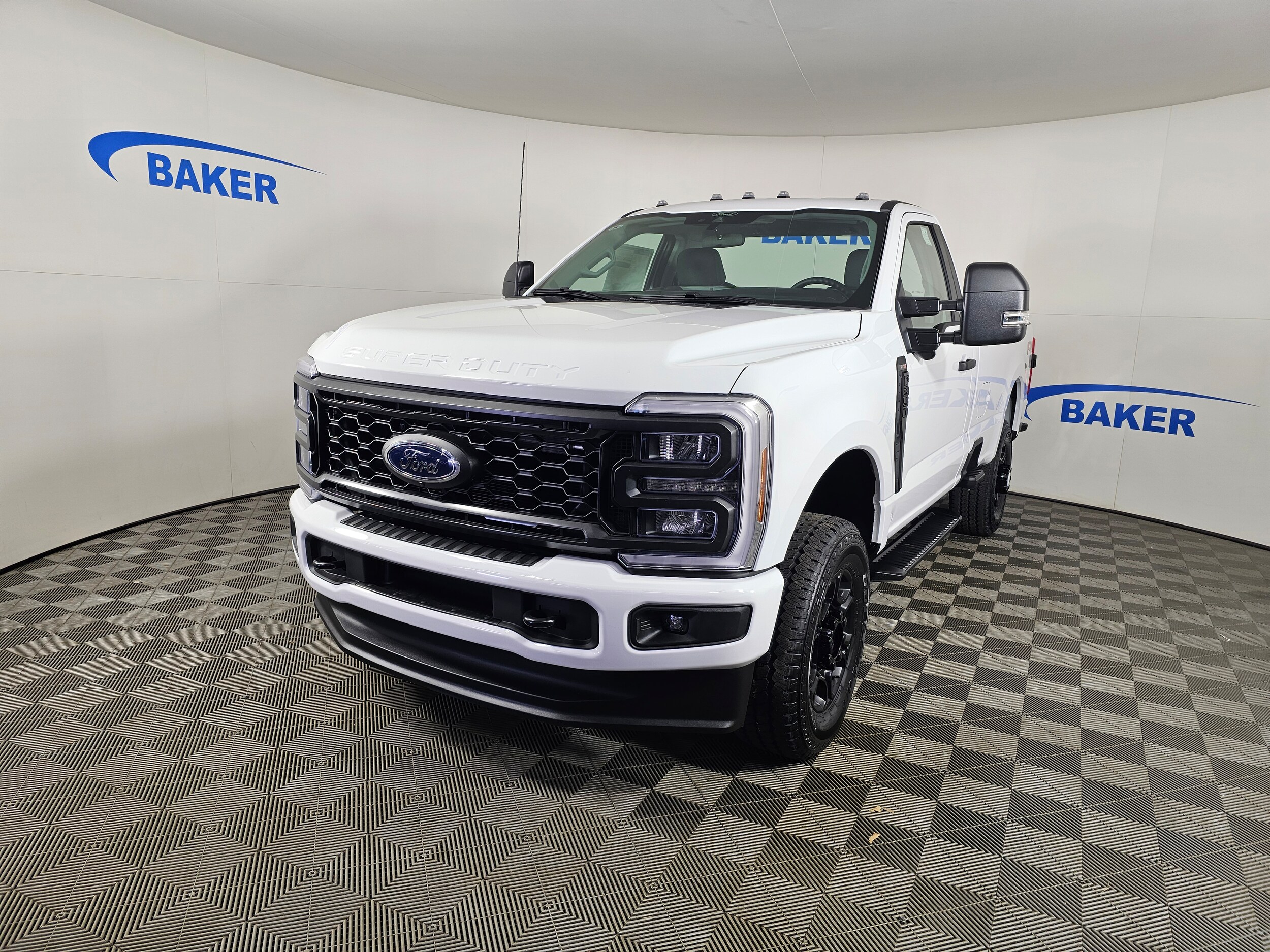 2025 Ford F-350 XL photo 3