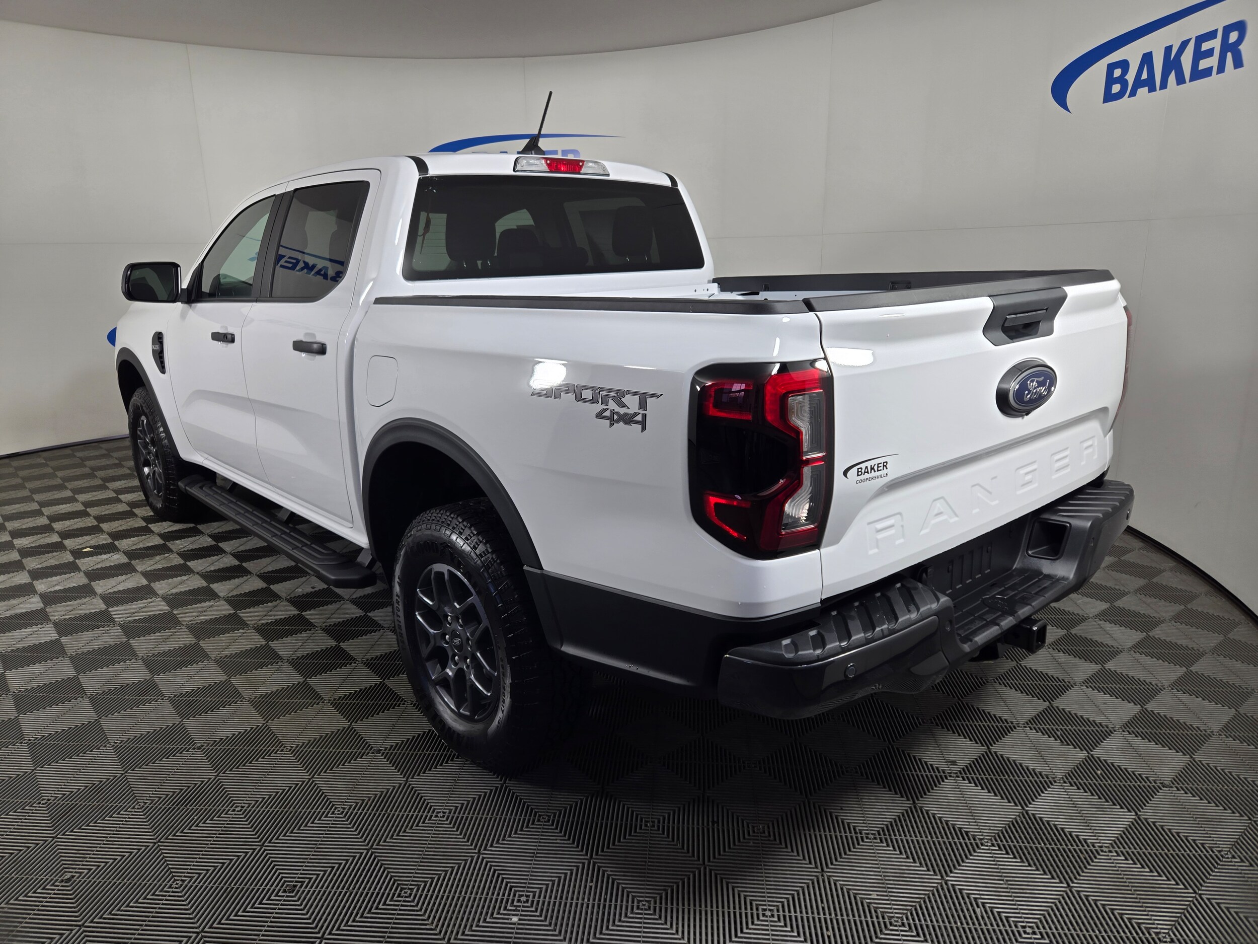 2025 Ford Ranger XLT photo 2
