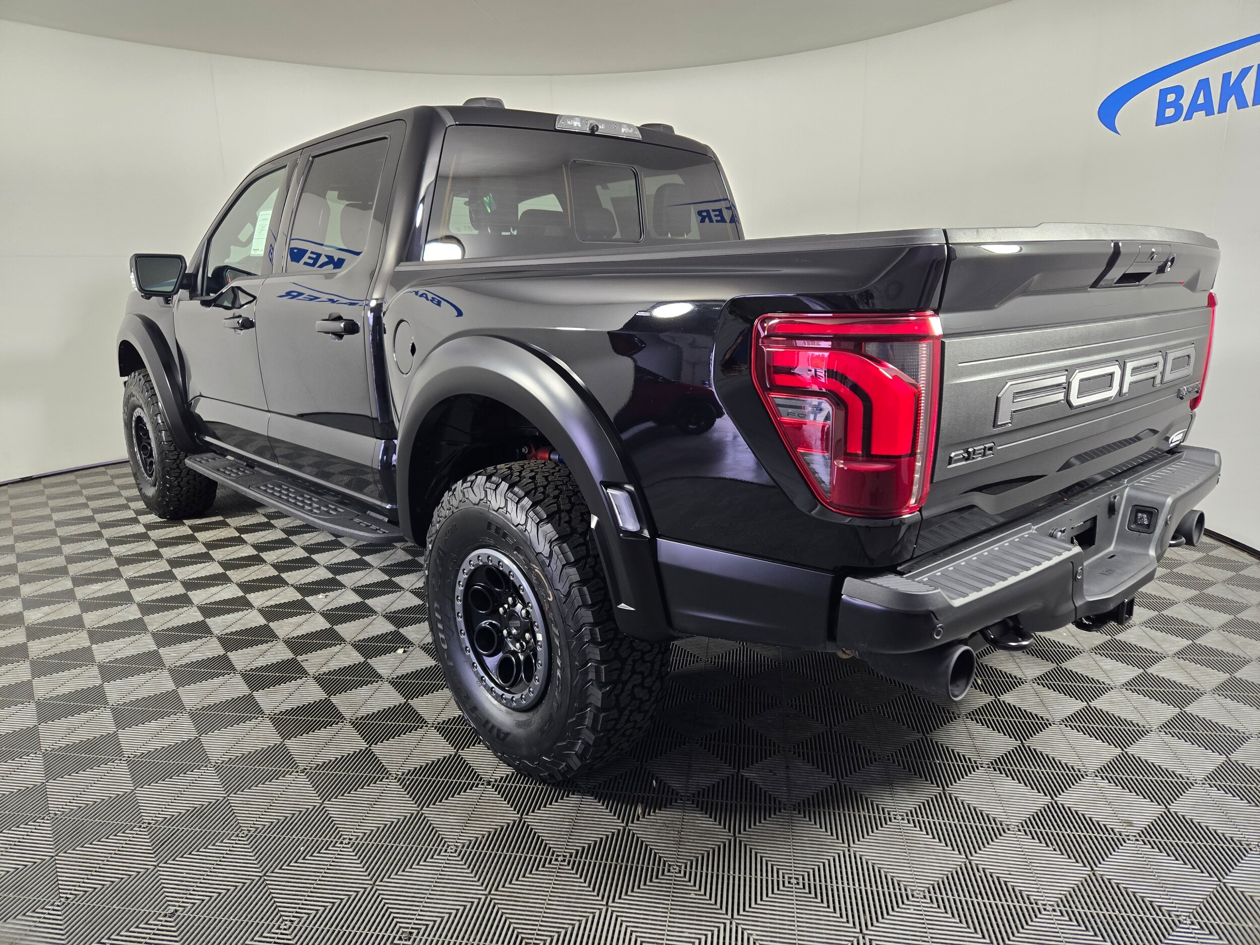 2025 Ford F-150 Raptor photo 3