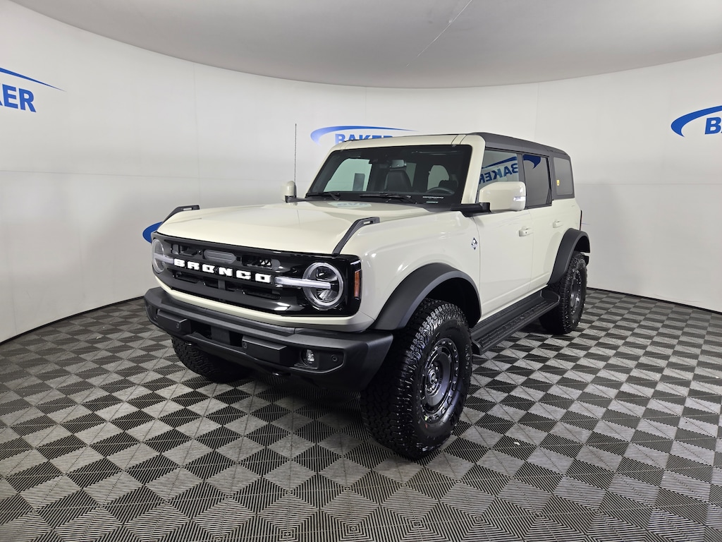 New 2025 Ford Bronco Outer Banks SUV