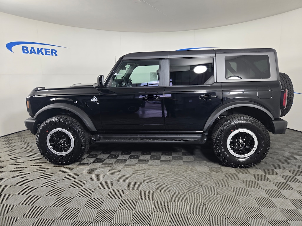 New 2025 Ford Bronco Outer Banks SUV