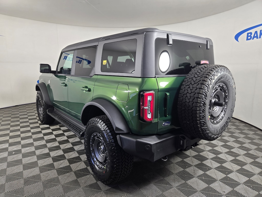 New 2025 Ford Bronco Outer Banks SUV