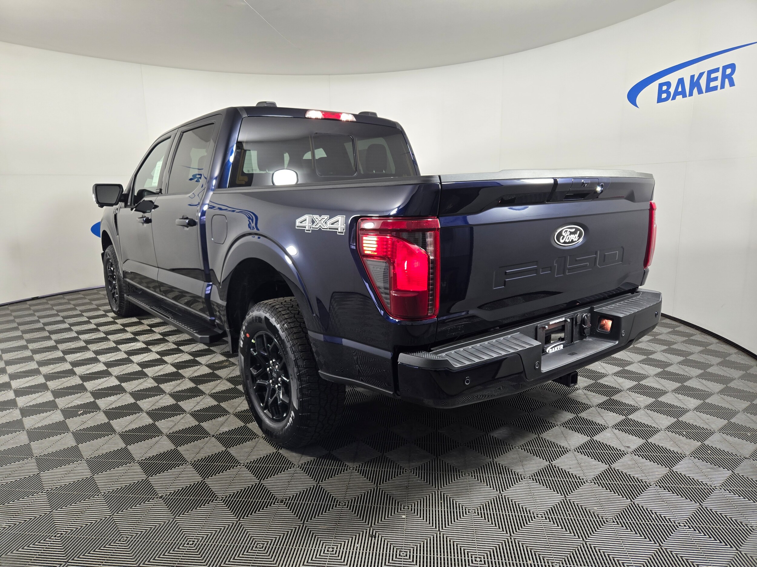 2025 Ford F-150 XLT photo 3