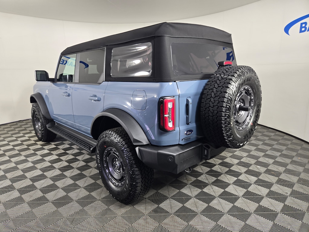 New 2025 Ford Bronco Outer Banks SUV