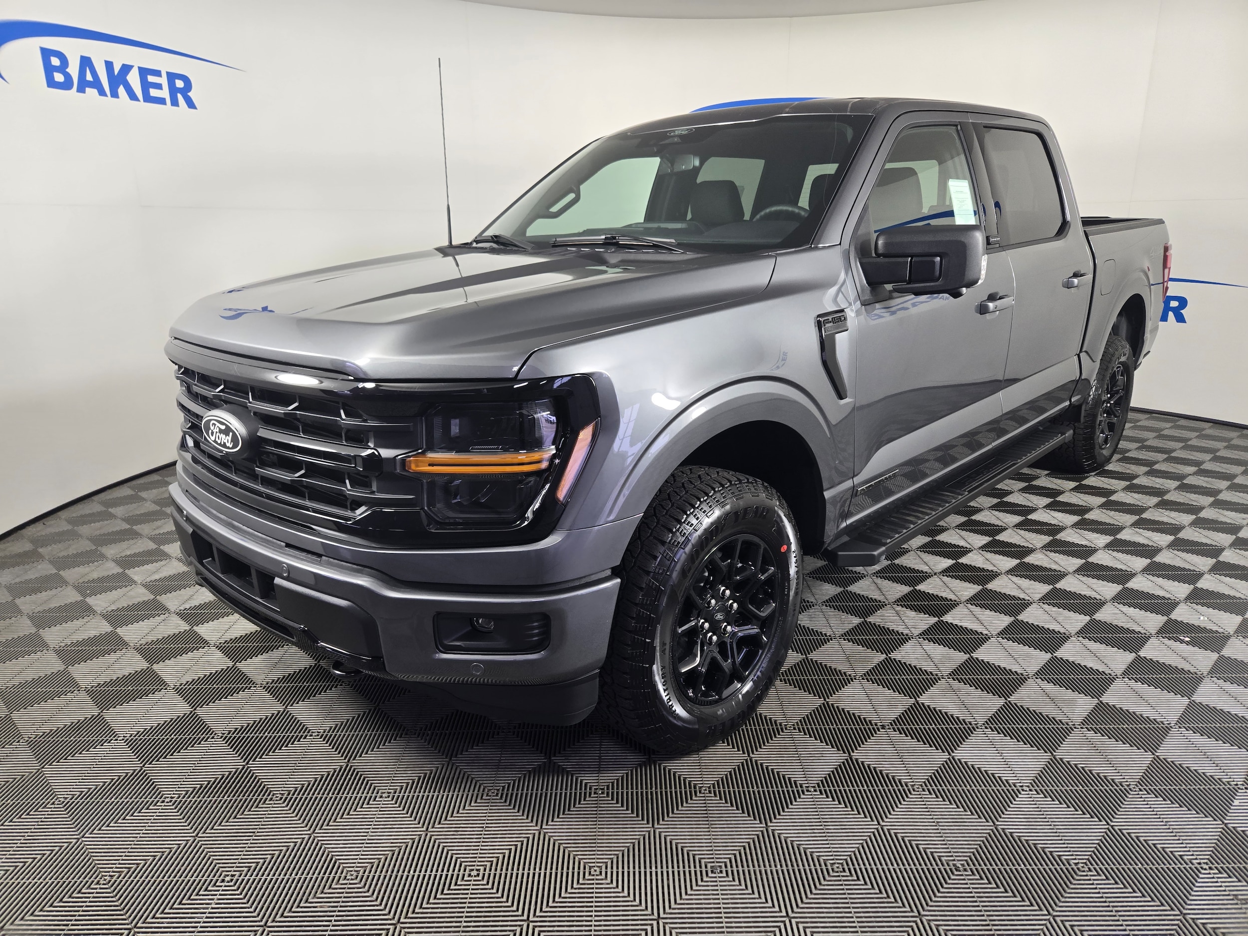 2025 Ford F-150 XLT's photo
