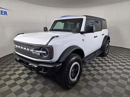 2025 Ford Bronco Badlands SUV