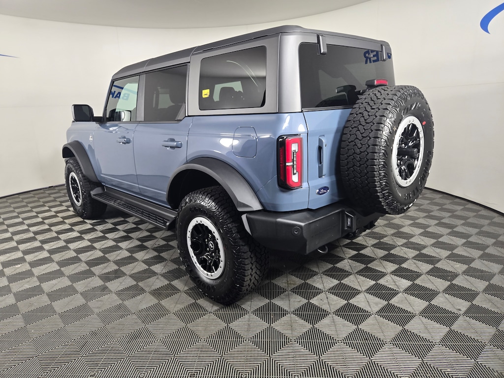 New 2025 Ford Bronco Outer Banks SUV