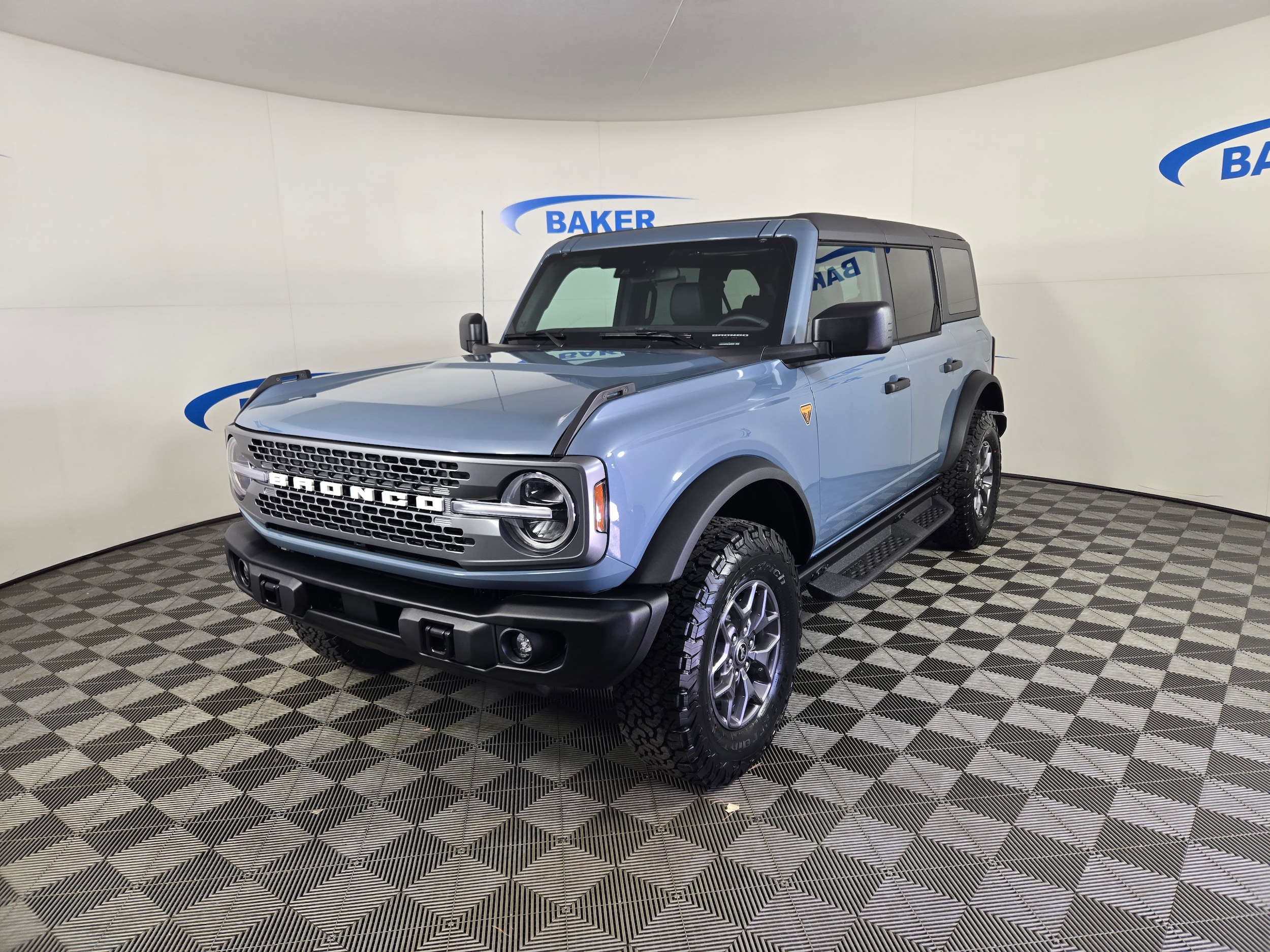 2025 Ford Bronco 4-Door Badlands's photo