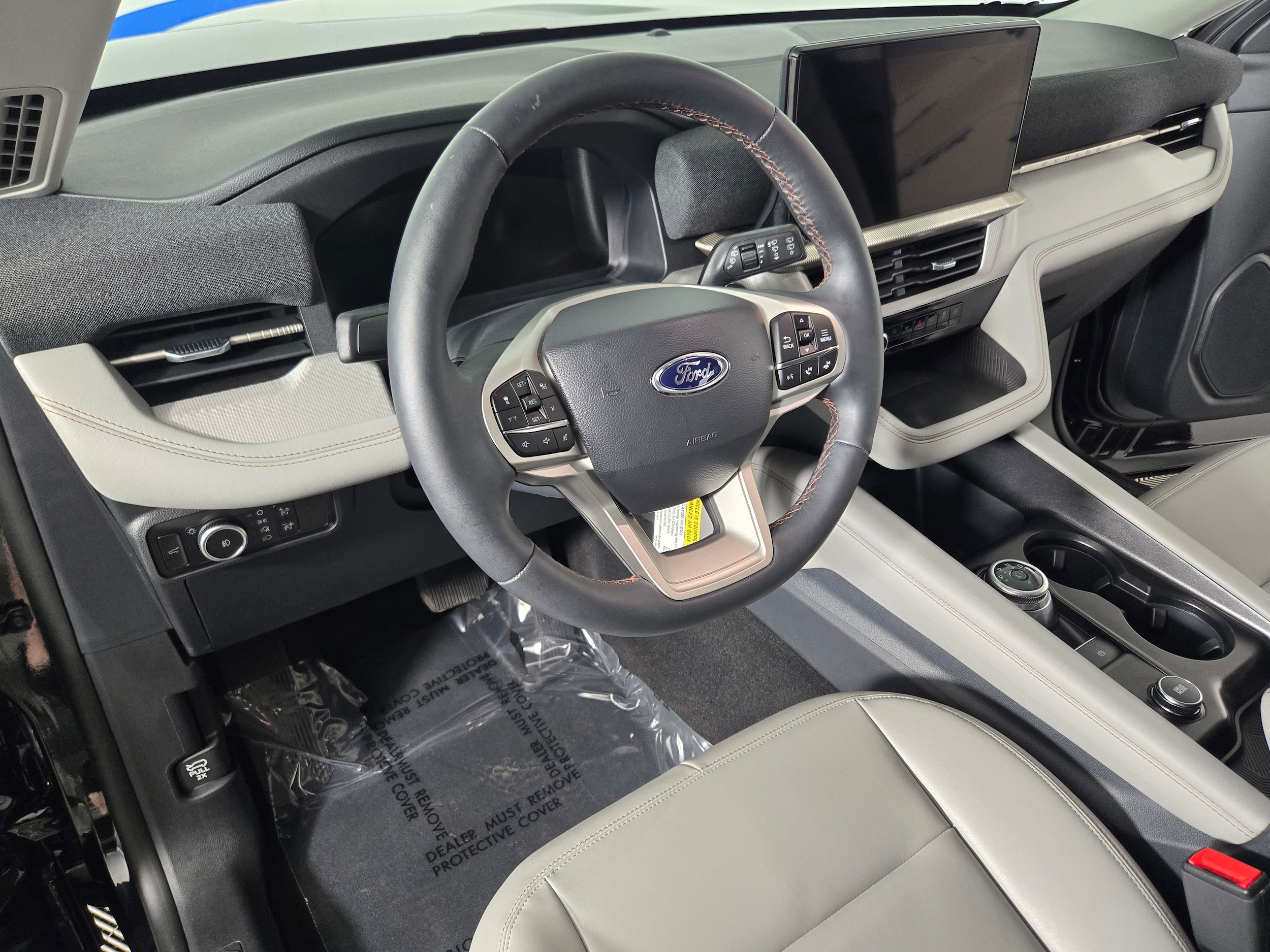 2026 Ford Explorer Active - Photo 19