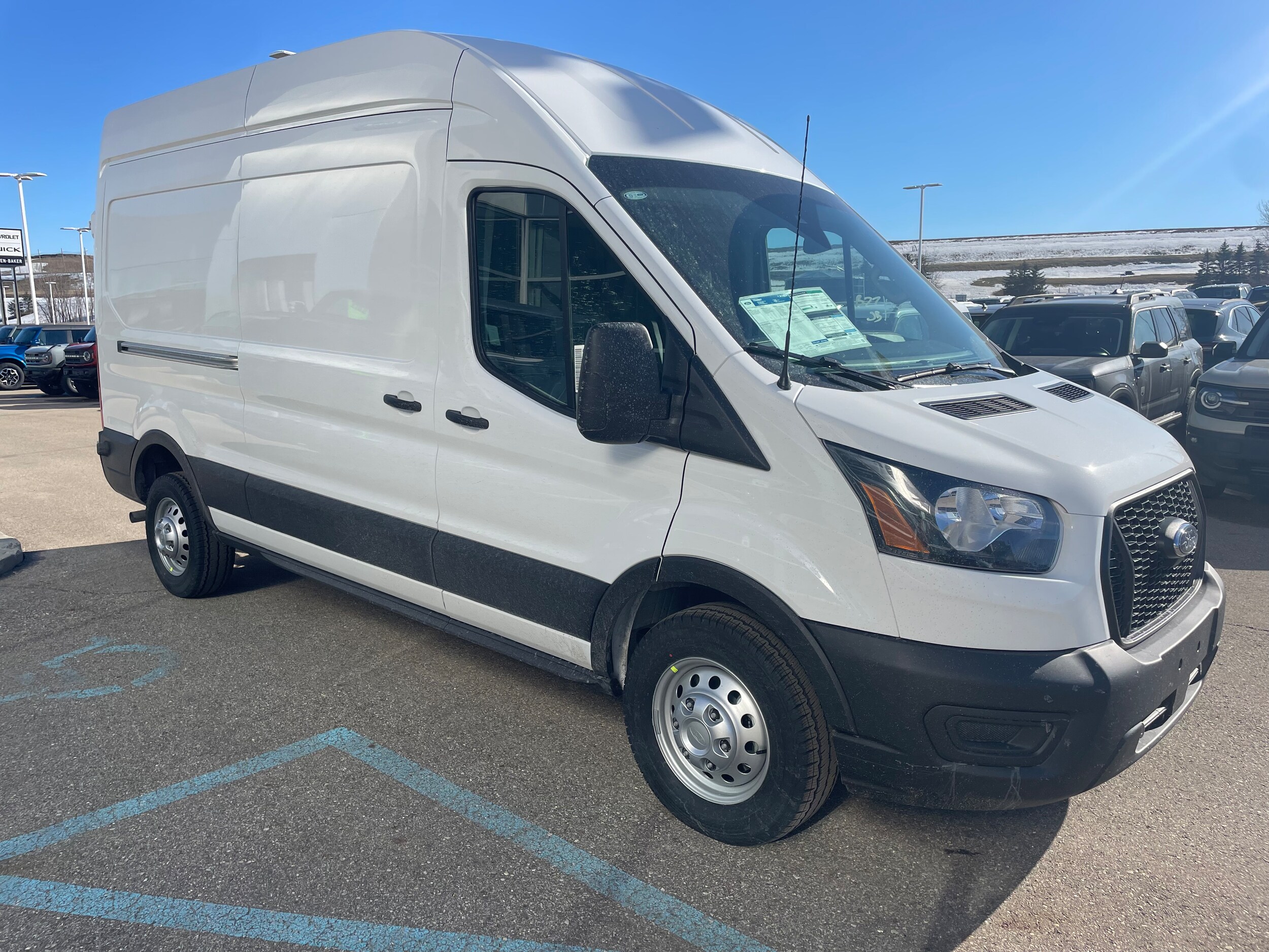 2025 Ford Transit photo 3