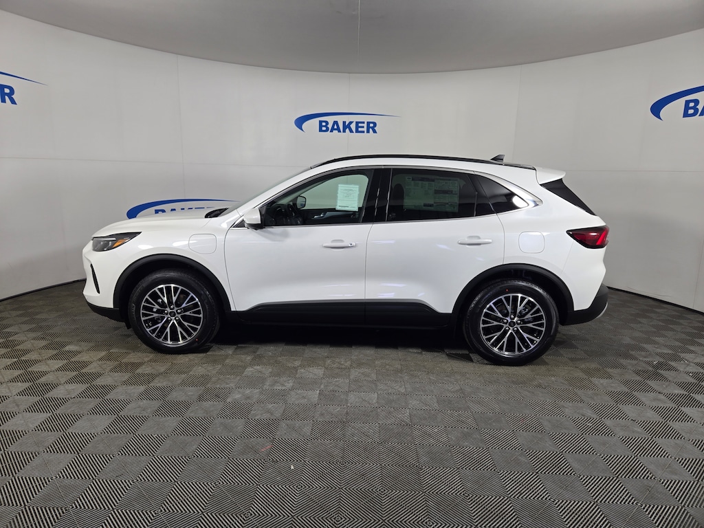 New 2026 Ford Escape PHEV SUV