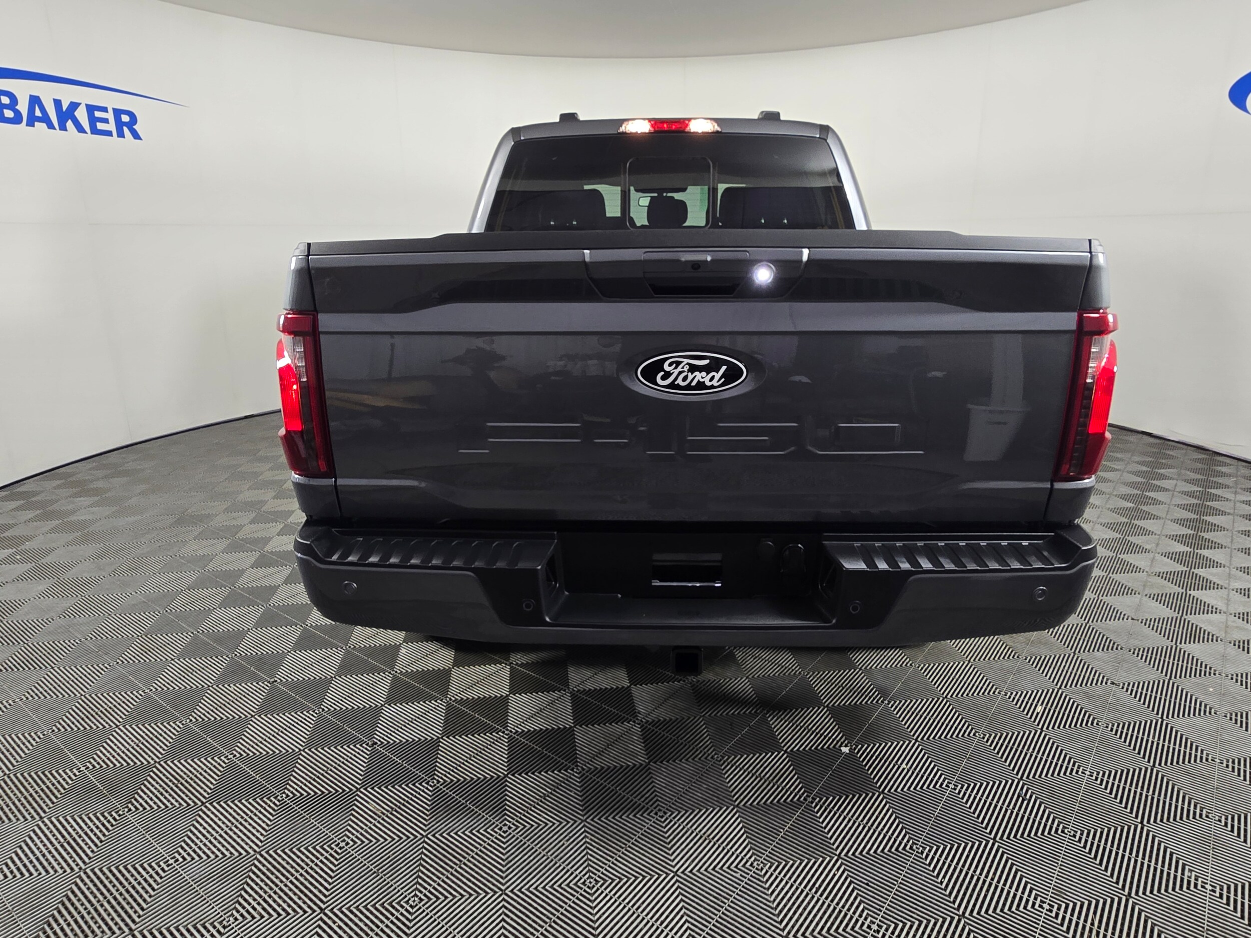 2025 Ford F-150 XLT photo 4