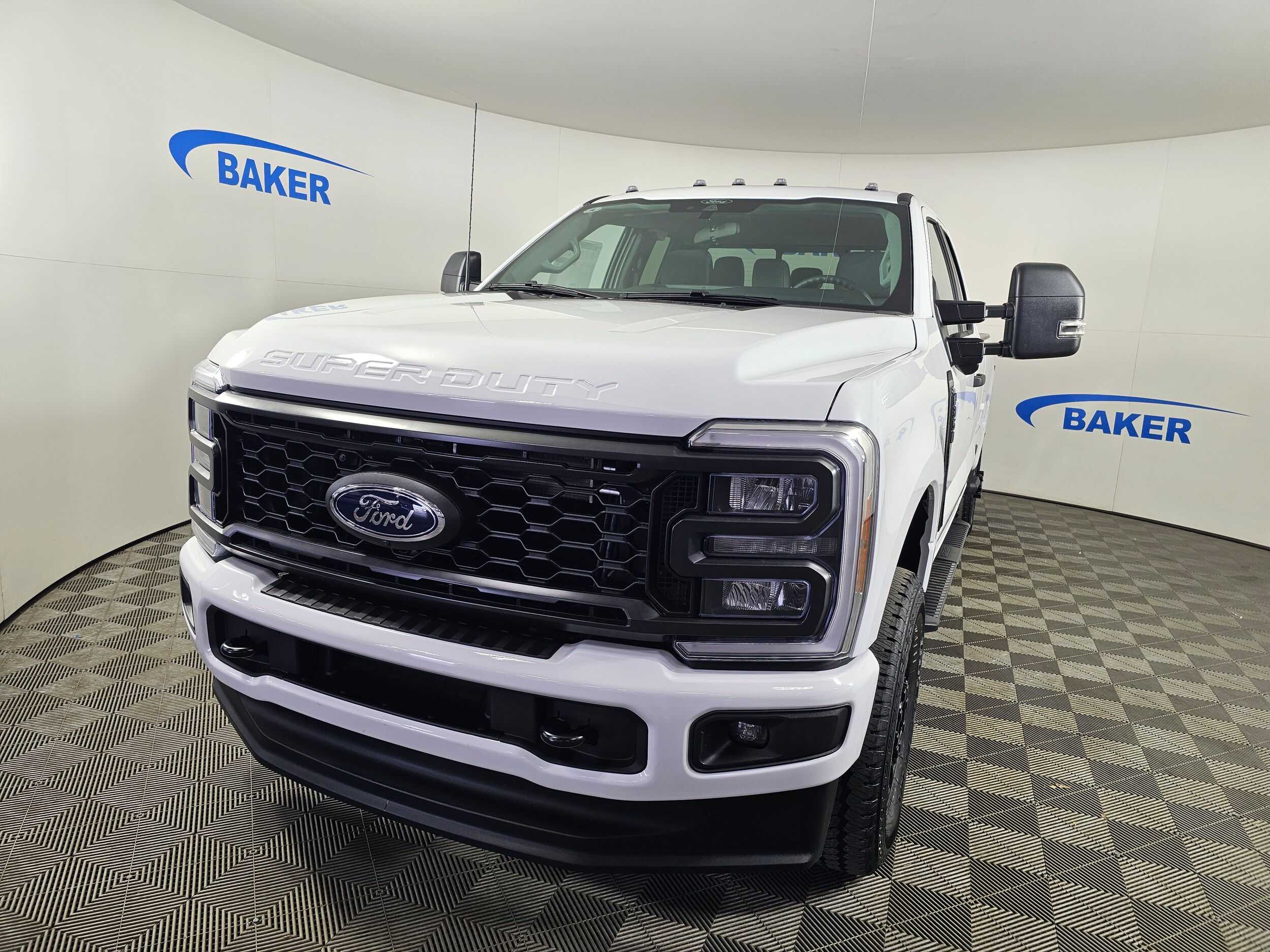 2025 Ford F-350 XL photo 3