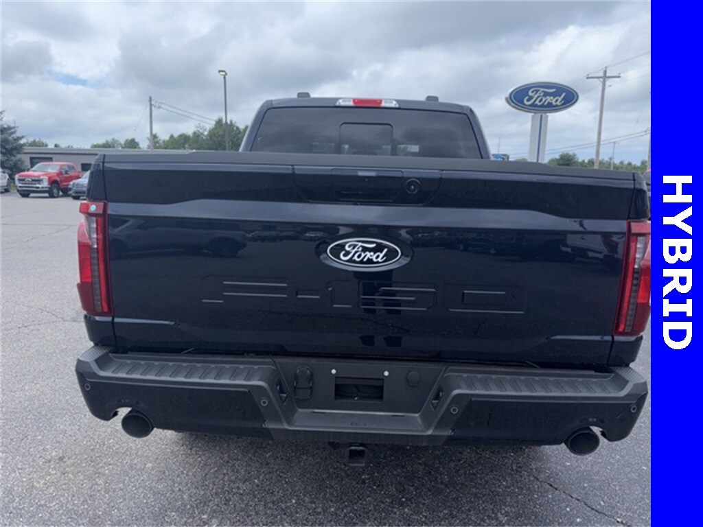 2025 Ford F-150 XLT photo 3