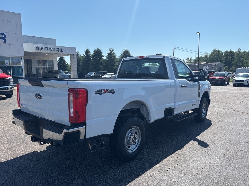 2025 Ford F-250 XL photo 2