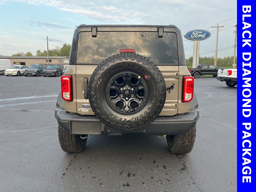 2025 Ford Bronco Big Bend photo 3