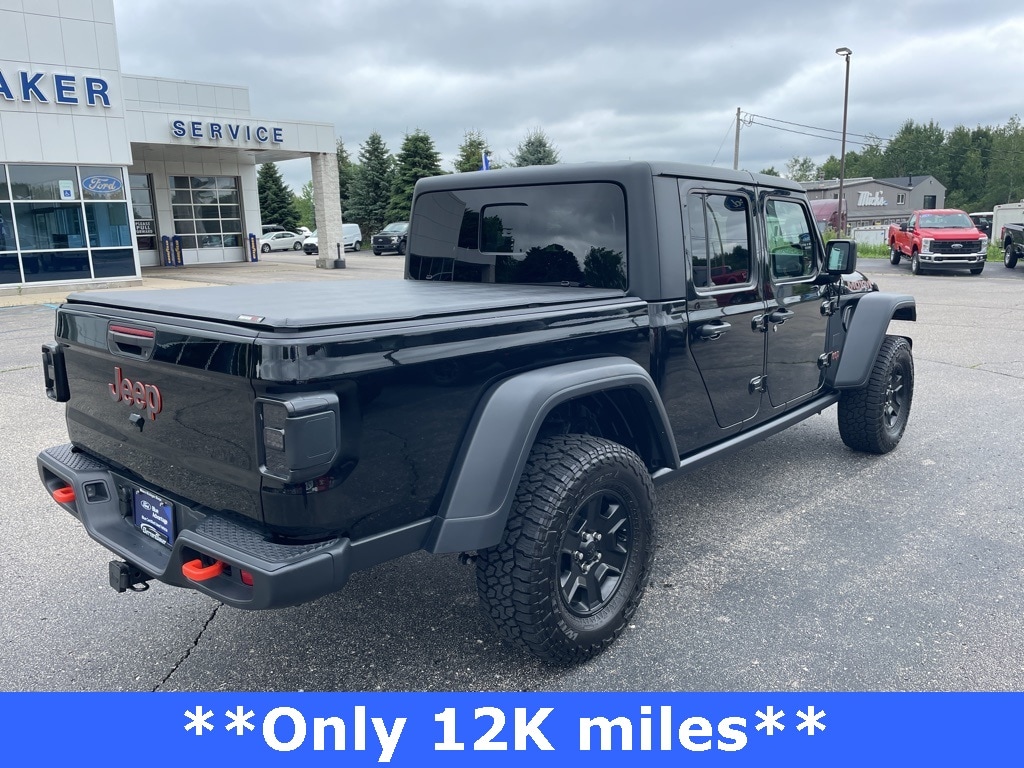 Used 2023 Jeep Gladiator Mojave with VIN 1C6JJTEG8PL561300 for sale in Ludington, MI