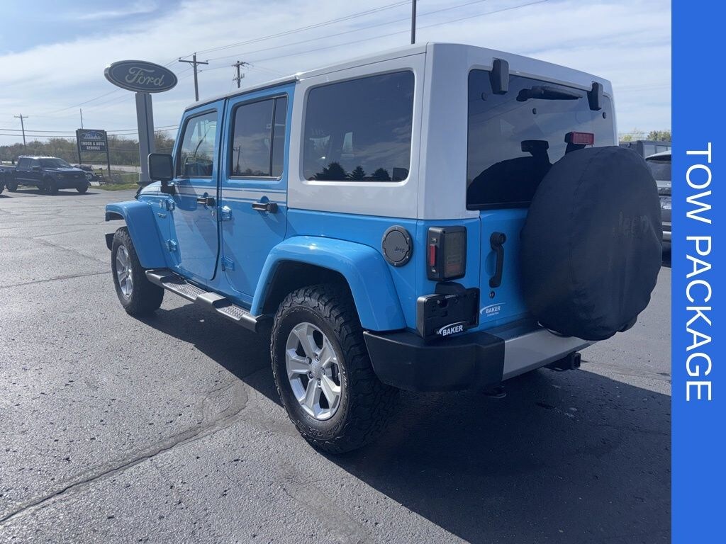 Used 2017 Jeep Wrangler Unlimited Sahara SUV