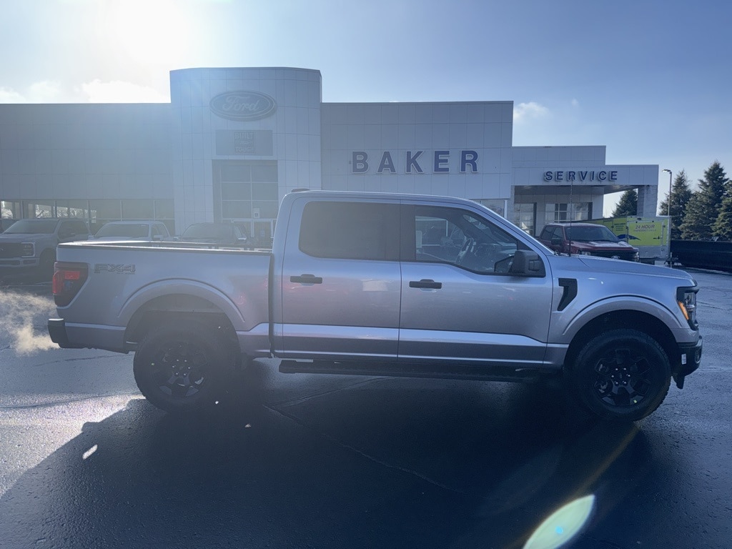 2025 Ford F-150 STX's photo