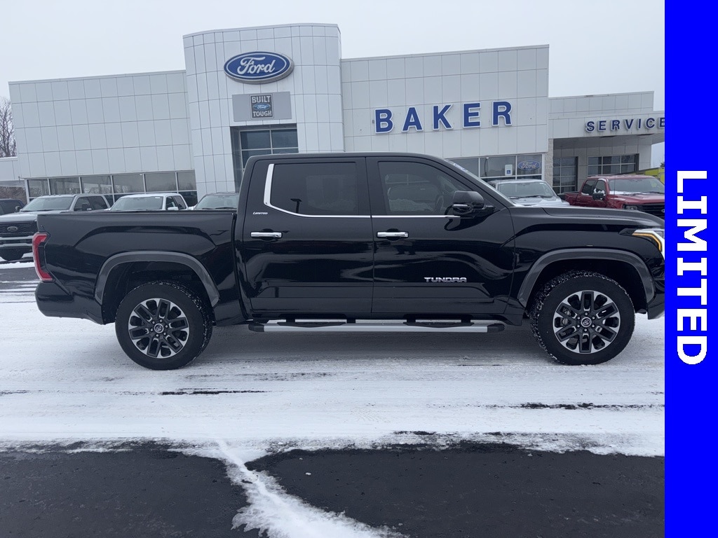 2023 Toyota Tundra Limited's photo