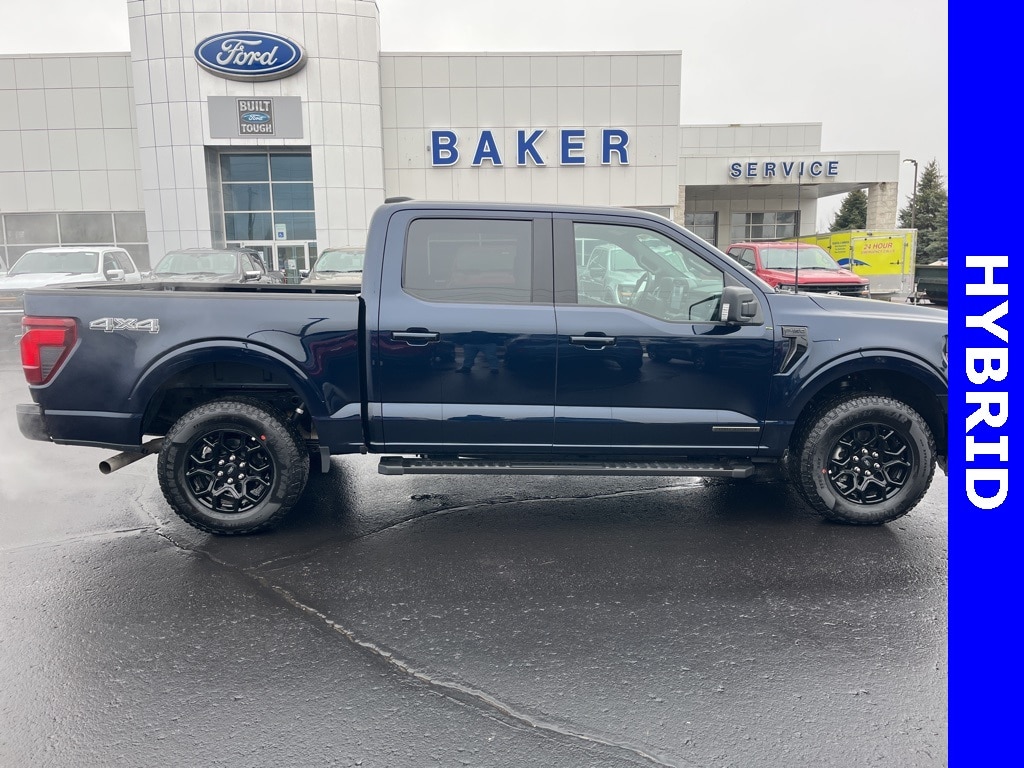 2025 Ford F-150 XLT's photo
