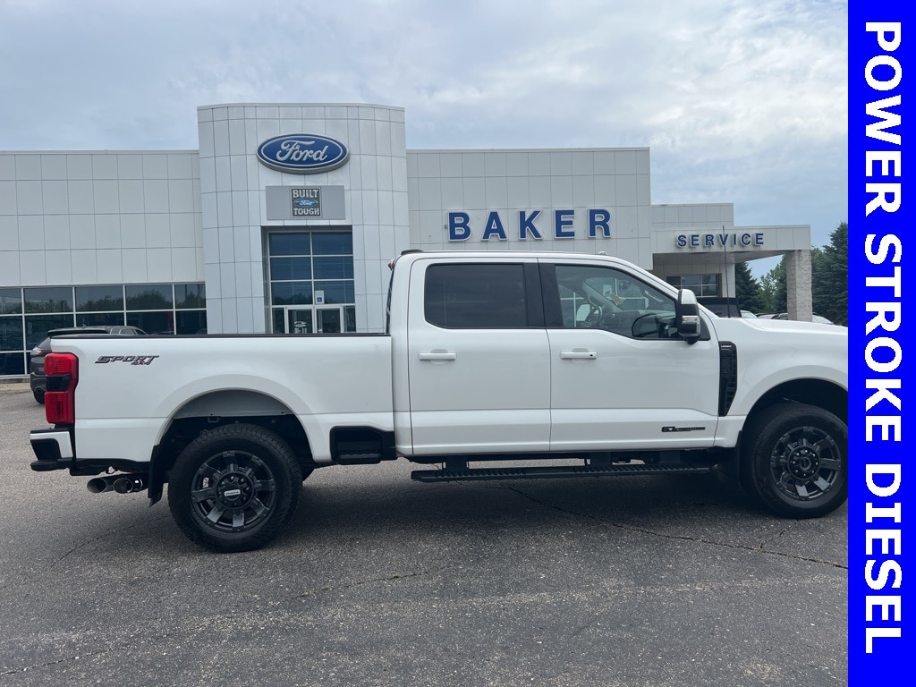 Used 2023 Ford F-250SD Lariat Truck