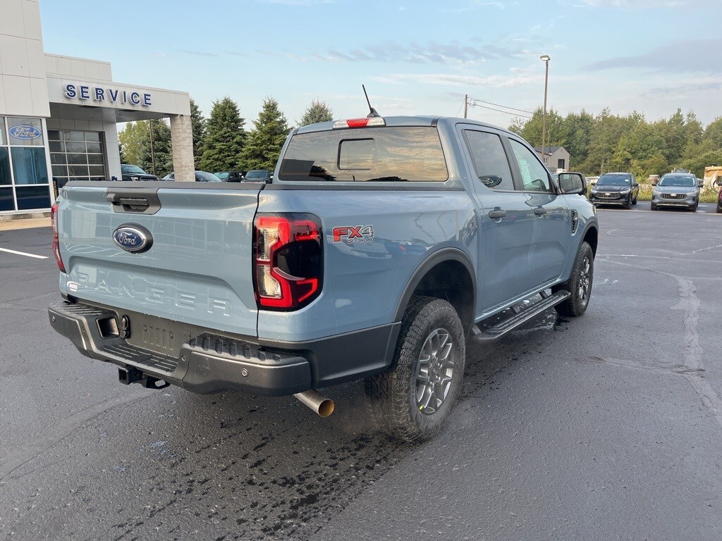 2025 Ford Ranger XLT photo 2