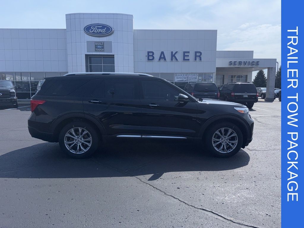2020 Ford Explorer Limited 4WD's photo