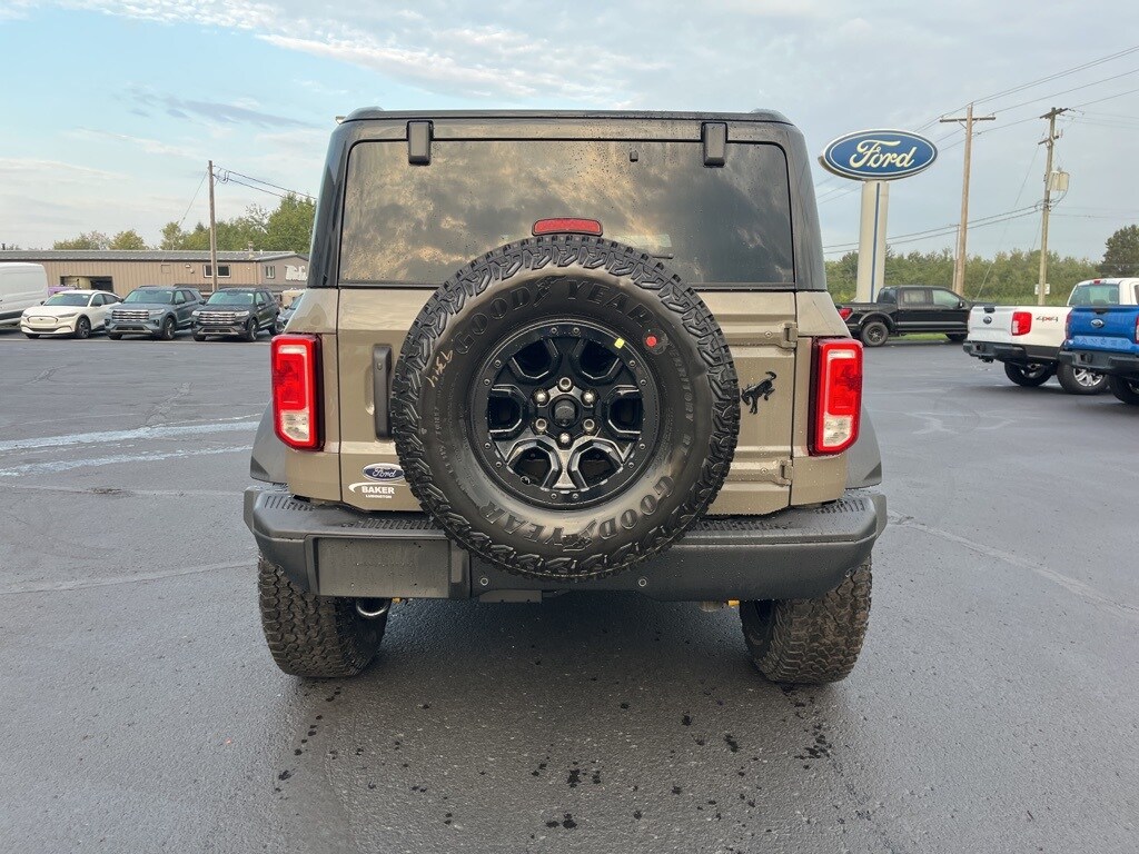 2025 Ford Bronco Big Bend photo 3