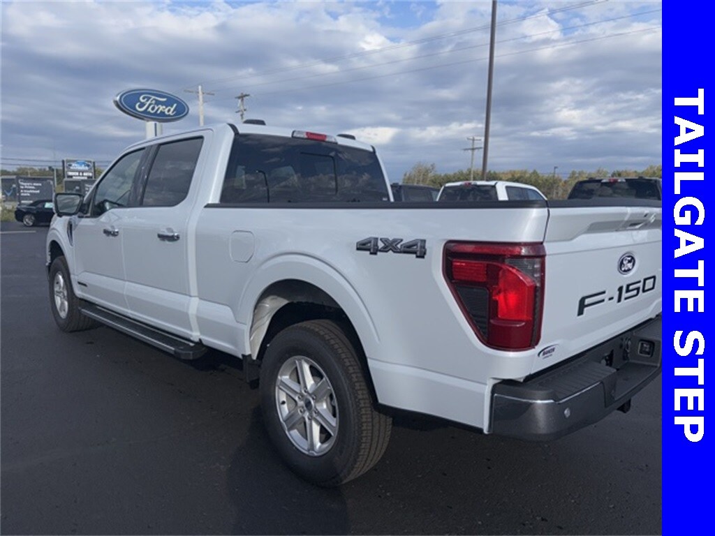 2025 Ford F-150 XLT photo 4